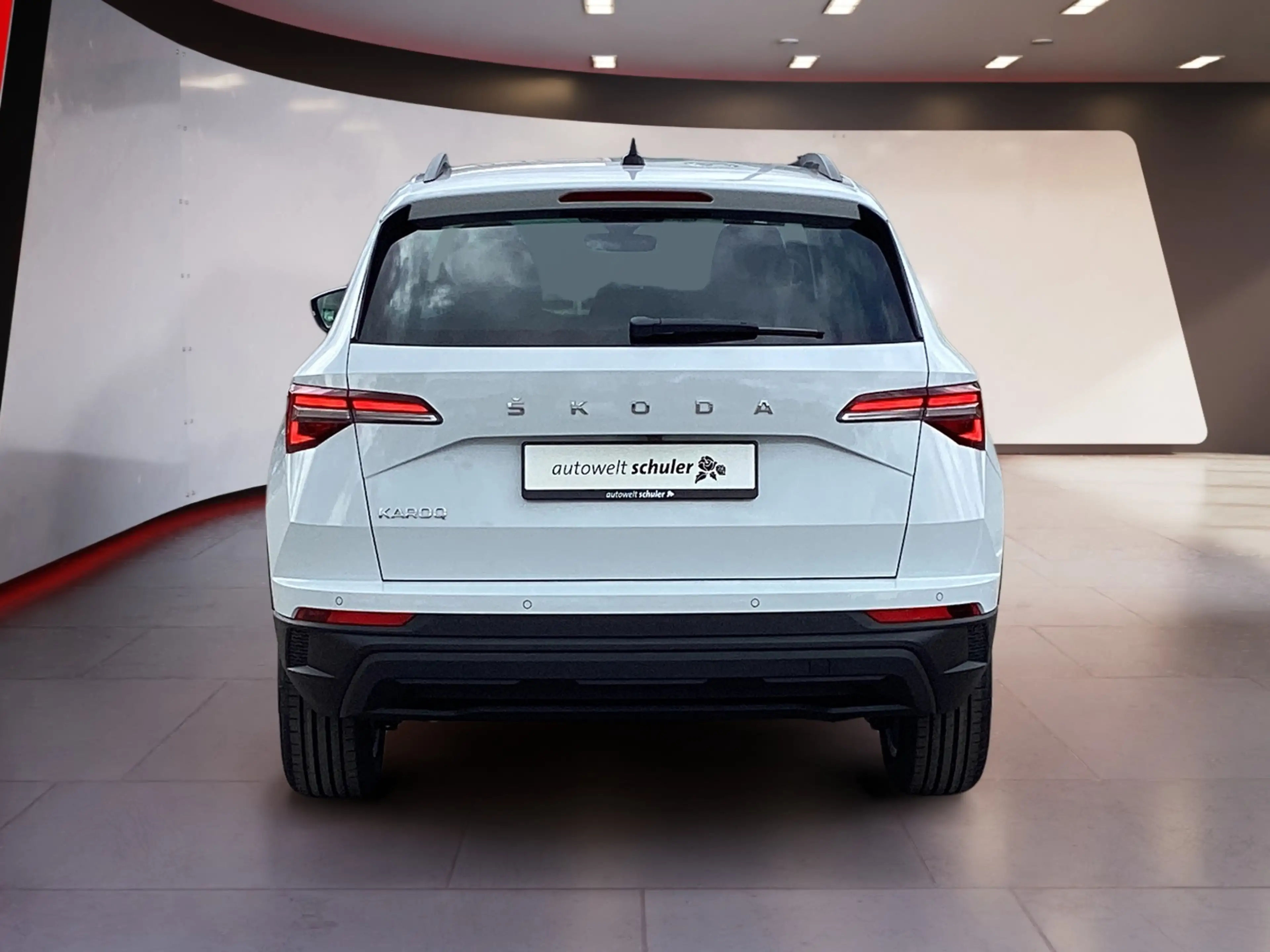 Skoda Karoq 1.5 TSI DSG Selection AHK LED Kamera — photo 5