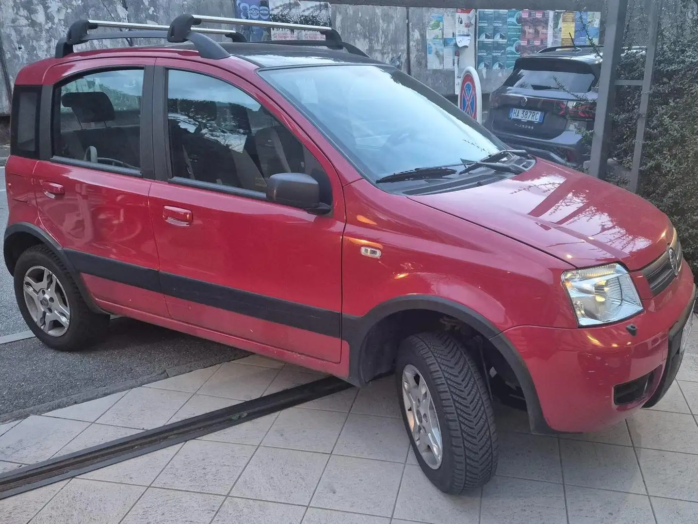 Fiat Panda Panda II  1.3 mjt 16v Climbing 4x4 Rouge - 1