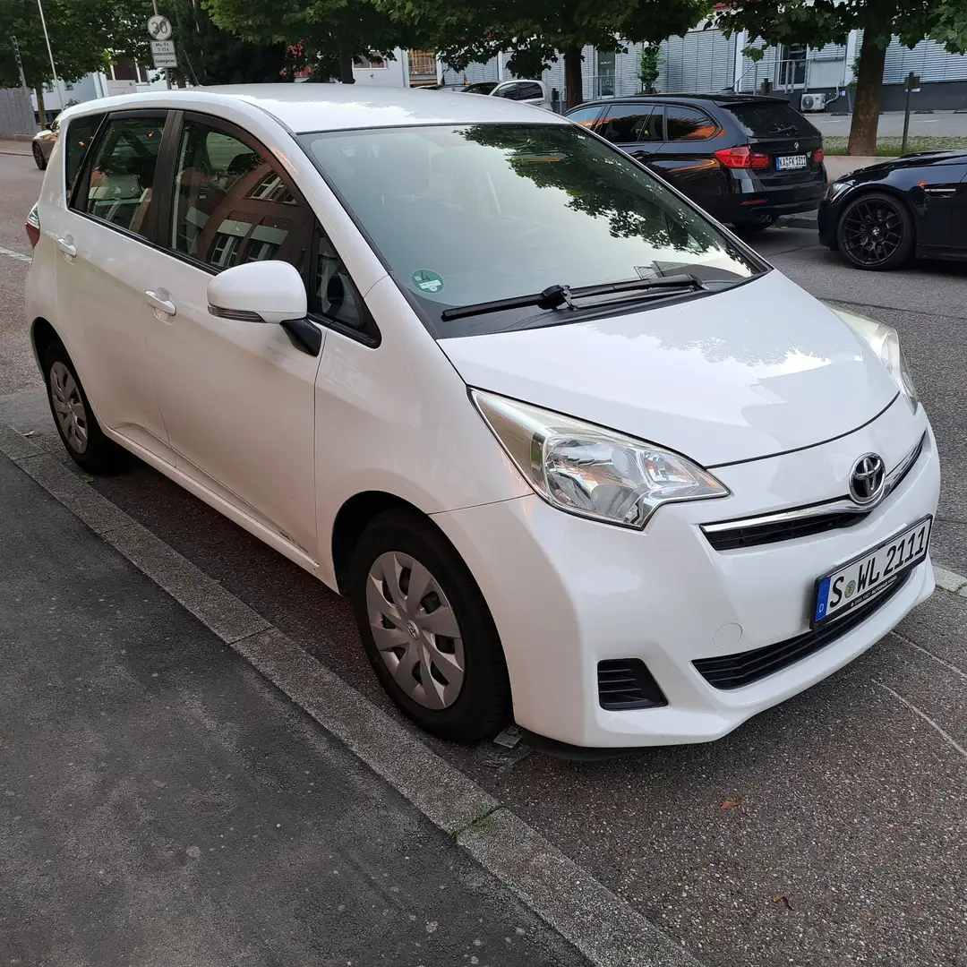 Toyota Verso-S Verso S 1.33 VVT-i Club - 1