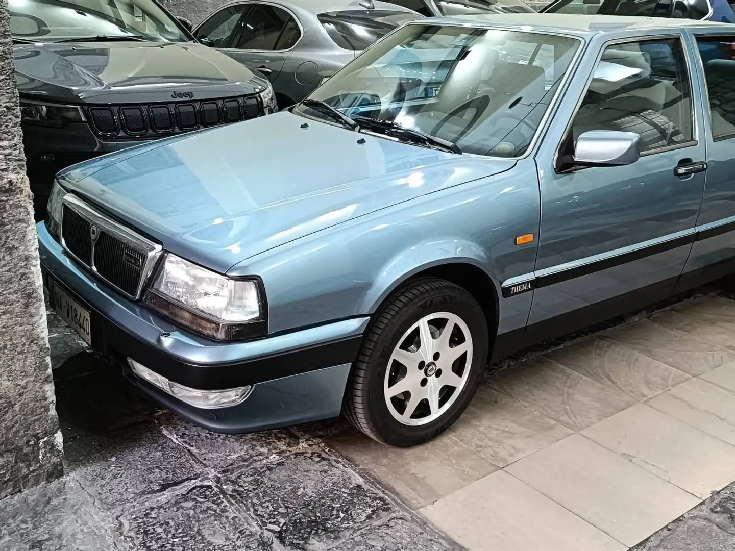 Lancia Thema Thema 2.0t 16v LS cat. Azul - 1