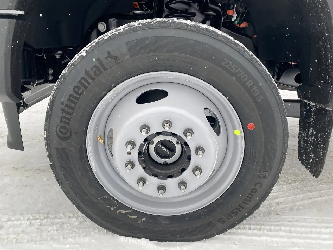 Ford F-550 Super Duty снимка Ford F-550 Super Duty