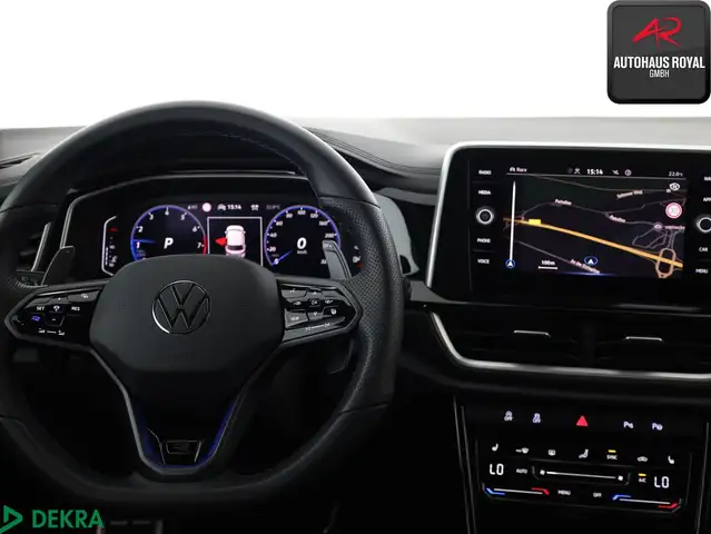 Volkswagen T-Roc view 15