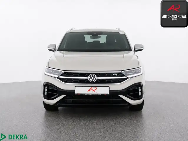 Volkswagen T-Roc view 8