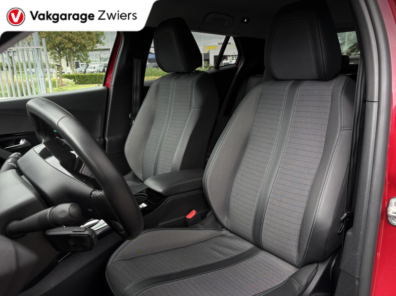 Peugeot e-2008 EV Allure Pack 50 kWh SOH94%/3-Fase/Cruise/Afneemb — photo 15