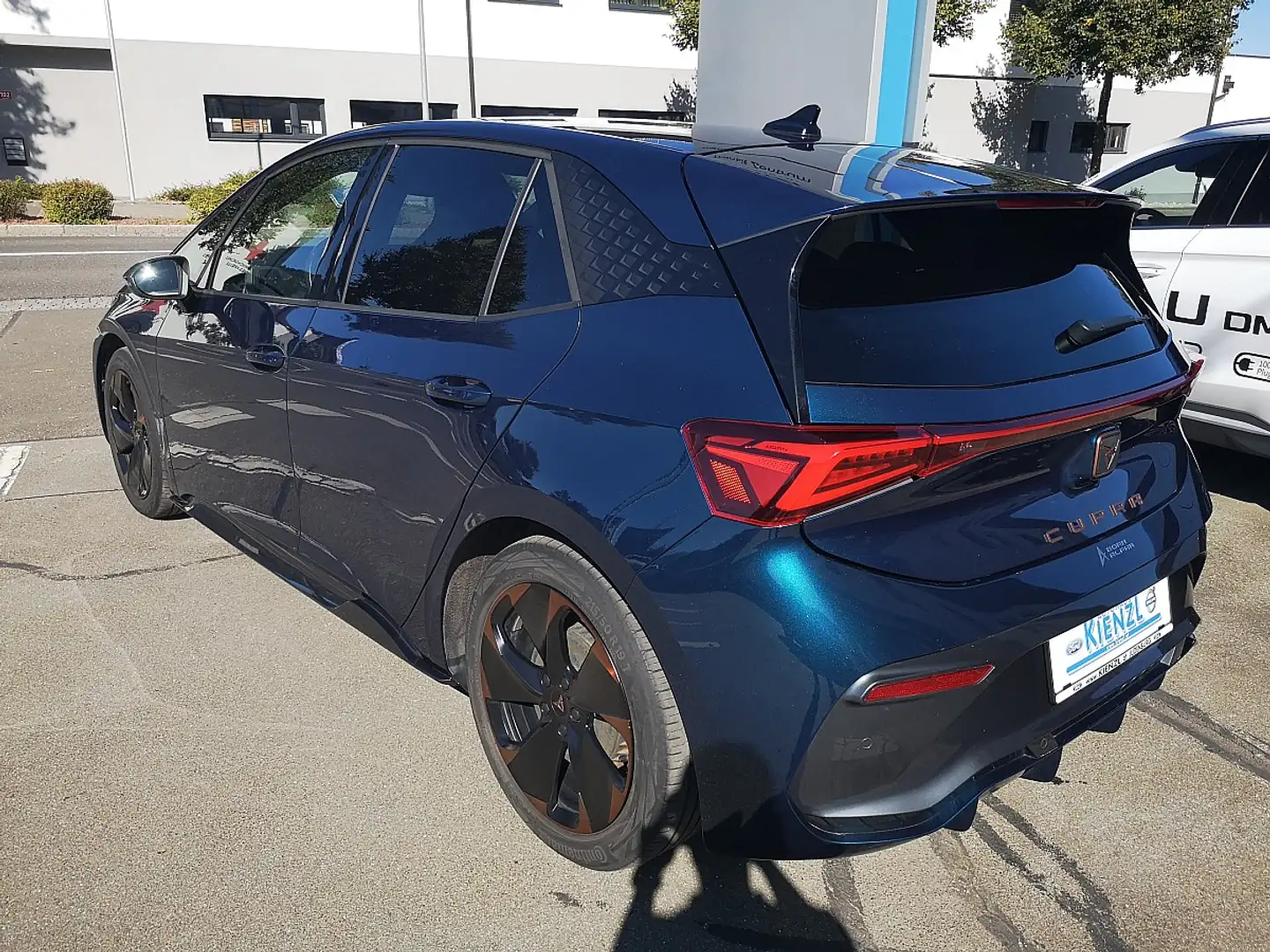 CUPRA Born 58kWh Alpha Blau - 2