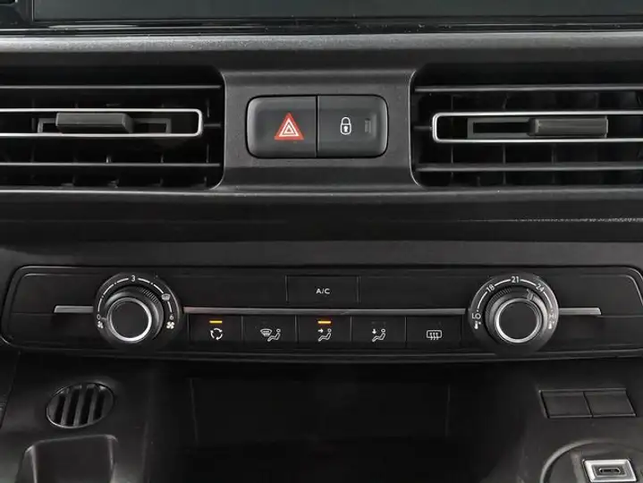Citroën Berlingo Talla M BlueHDi S&S 6v PLUS 2025, foto 27