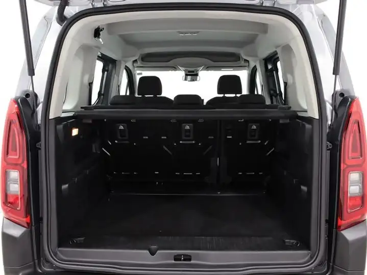Citroën Berlingo Talla M BlueHDi S&S 6v PLUS 2025, foto 10