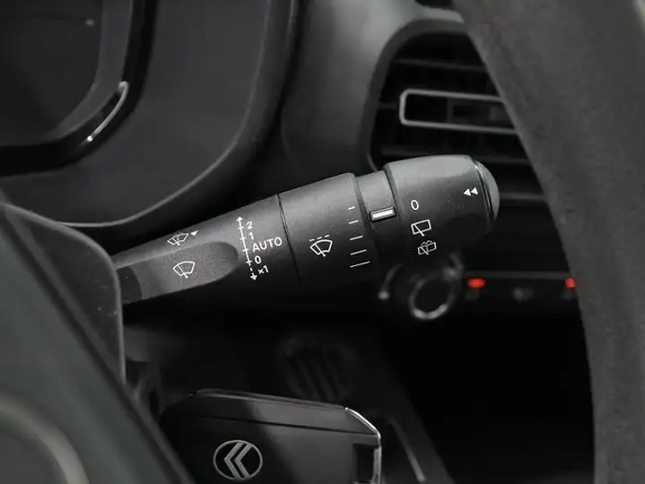 Citroën Berlingo Talla M BlueHDi S&S 6v PLUS 2025, foto 16