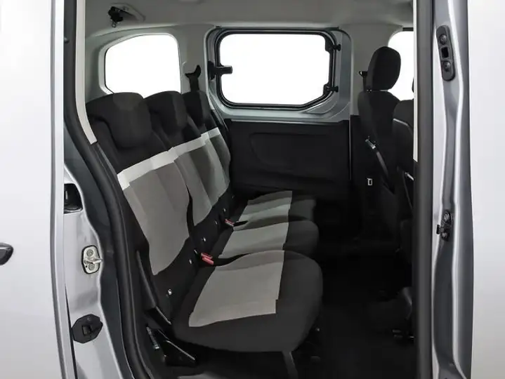 Citroën Berlingo Talla M BlueHDi S&S 6v PLUS 2025, foto 9