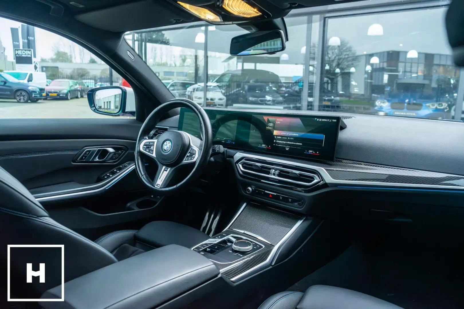 BMW 330 3-serie Touring 330e M-Sport | Pano | Memory | Ada Wit - 2