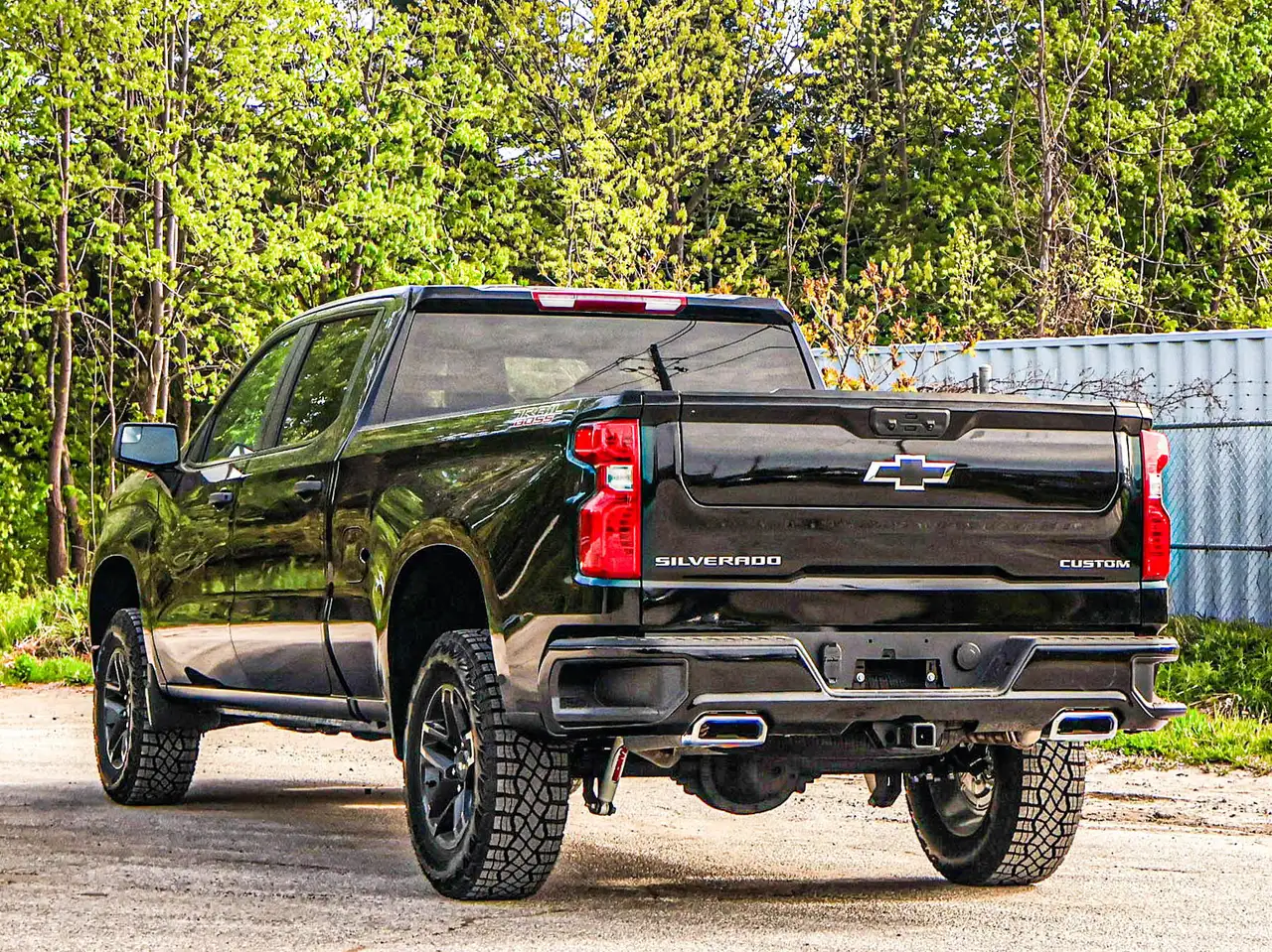 Chevrolet Silverado 1500 снимка Chevrolet Silverado 1500