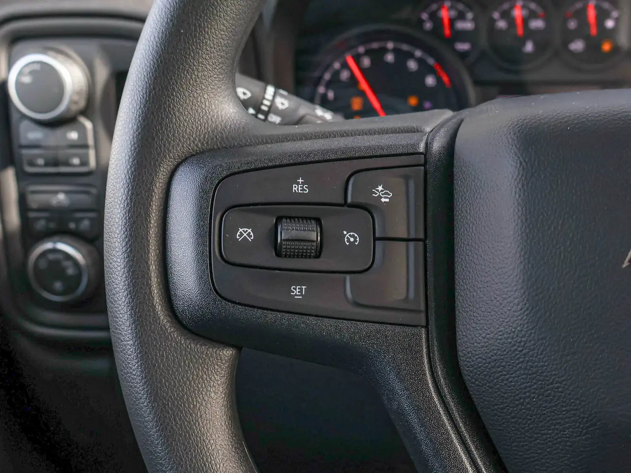 Chevrolet Silverado 1500 снимка Chevrolet Silverado 1500