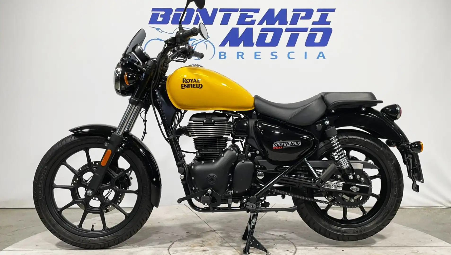 Royal Enfield Meteor 350 2024 - FIREBALL Galben - 2