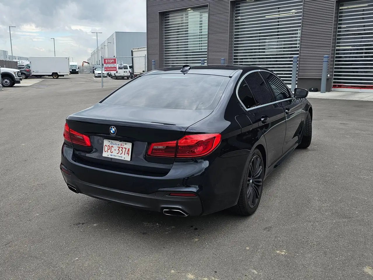 BMW 5 Series photo BMW 5 Series