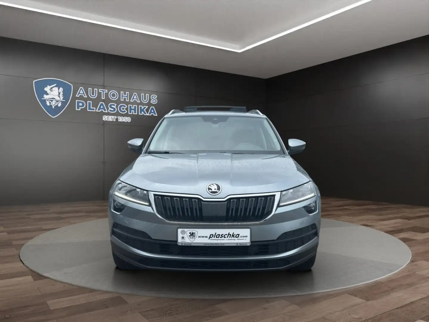 Skoda Karoq 2.0 TDI DSG Clever 4x4 PANO*AHK*STANDH. Klima Grau - 2