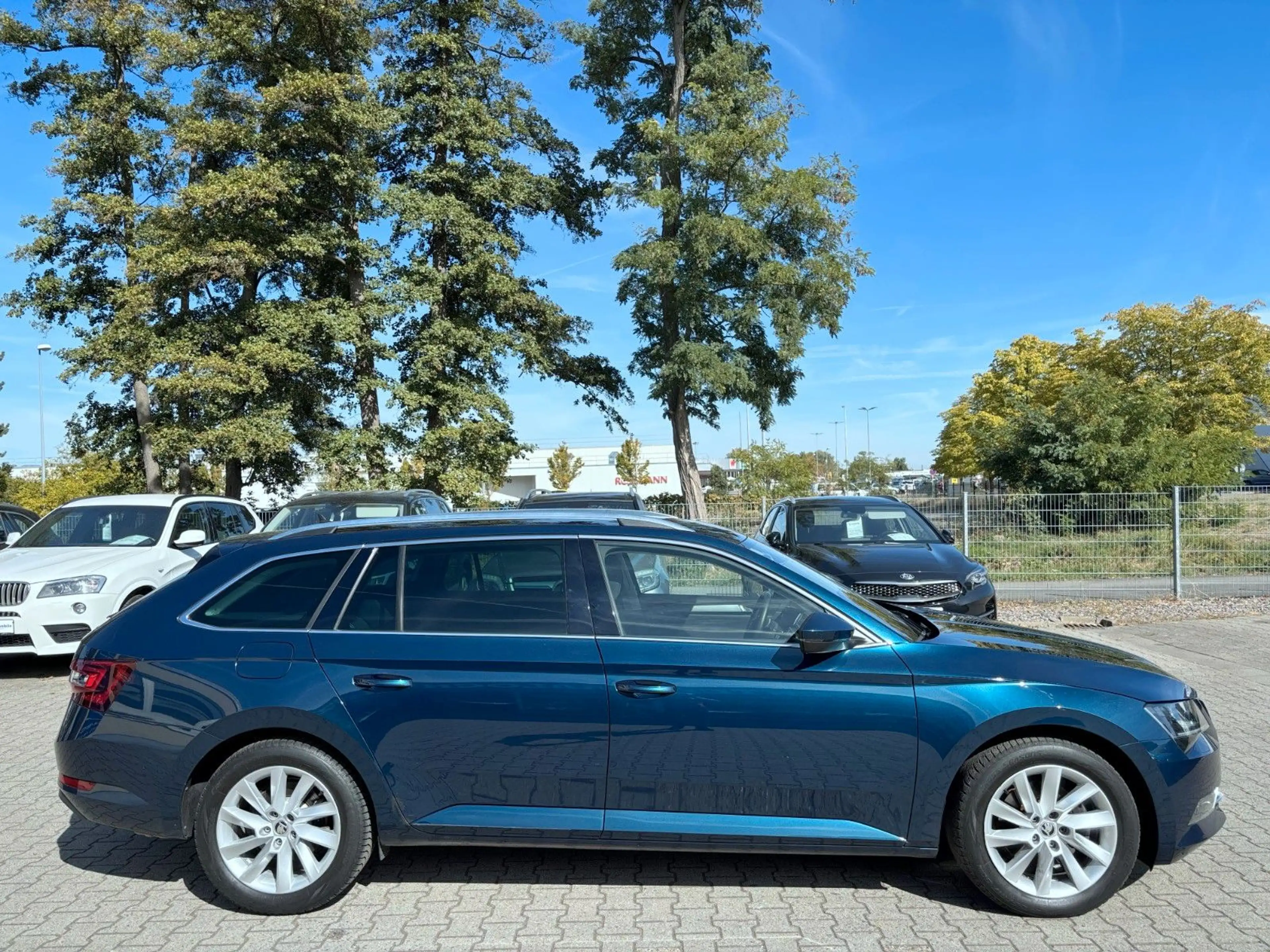 Skoda Superb 1.5 TSI Combi Style *AUTO*LED*NAVI* — photo 8