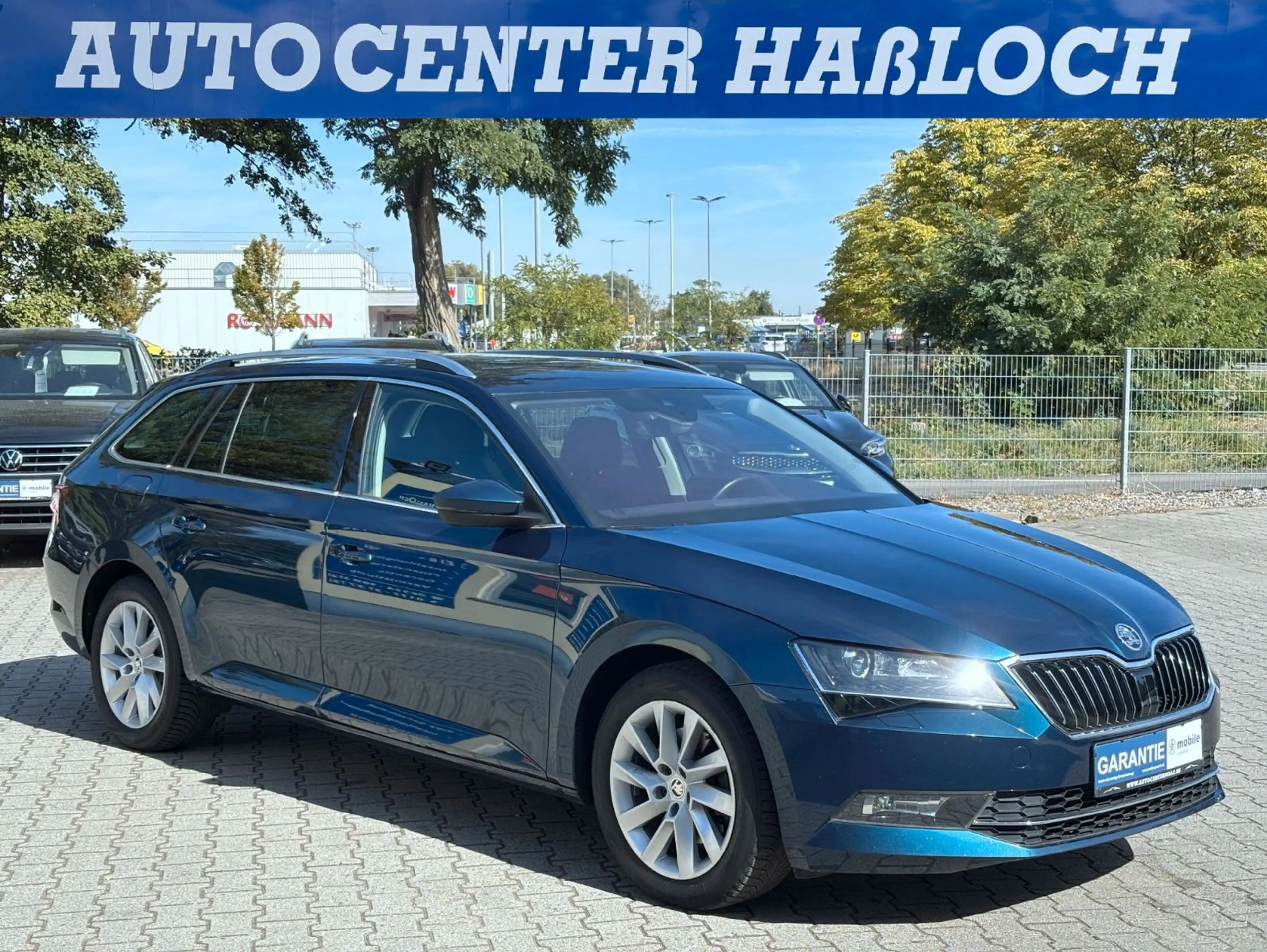 Skoda Superb 1.5 TSI Combi Style *AUTO*LED*NAVI* — photo 3
