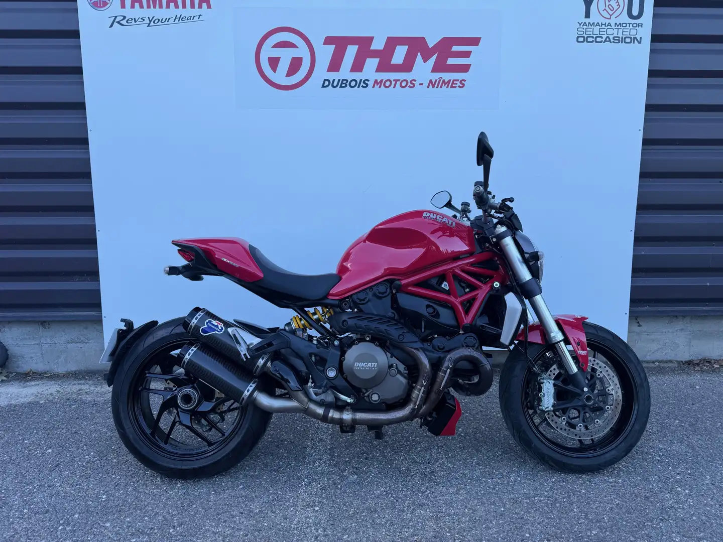 Ducati Monster 1200 Rouge - 1
