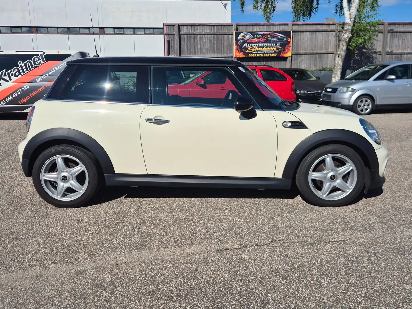 MINI Cooper Beige - 2