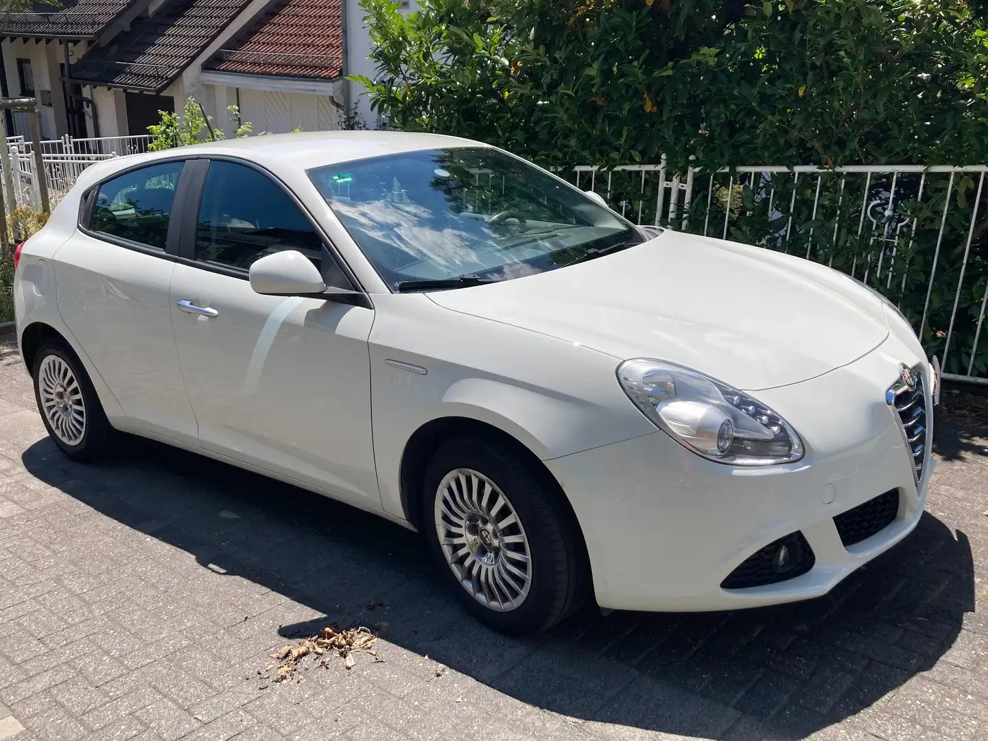 Alfa Romeo Giulietta Giulietta 1.4 TB 16V Multiair Weiß - 1