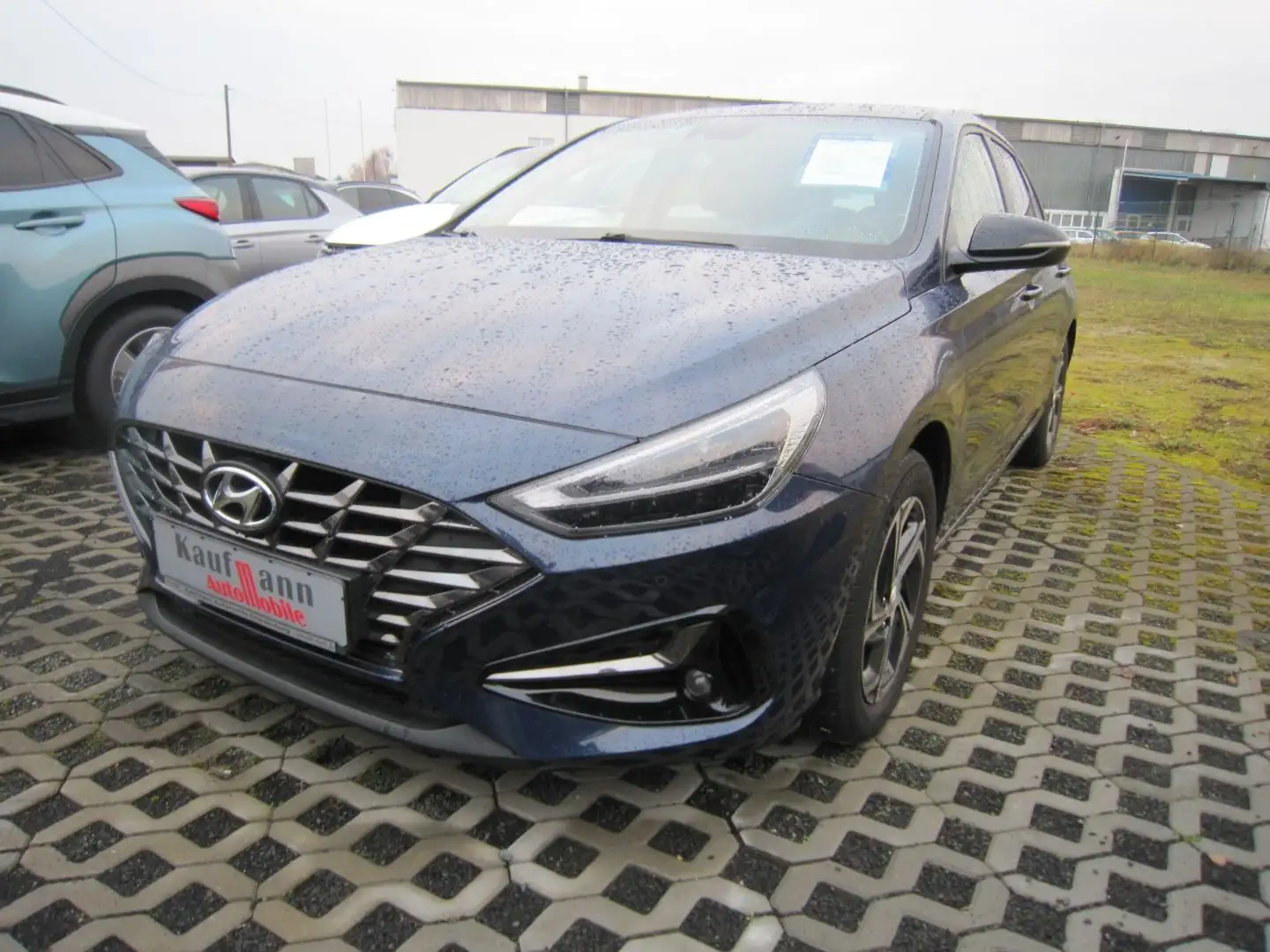 Hyundai i30 FL 1.5 Benzin, M/T INTRO EDITION Blau - 1
