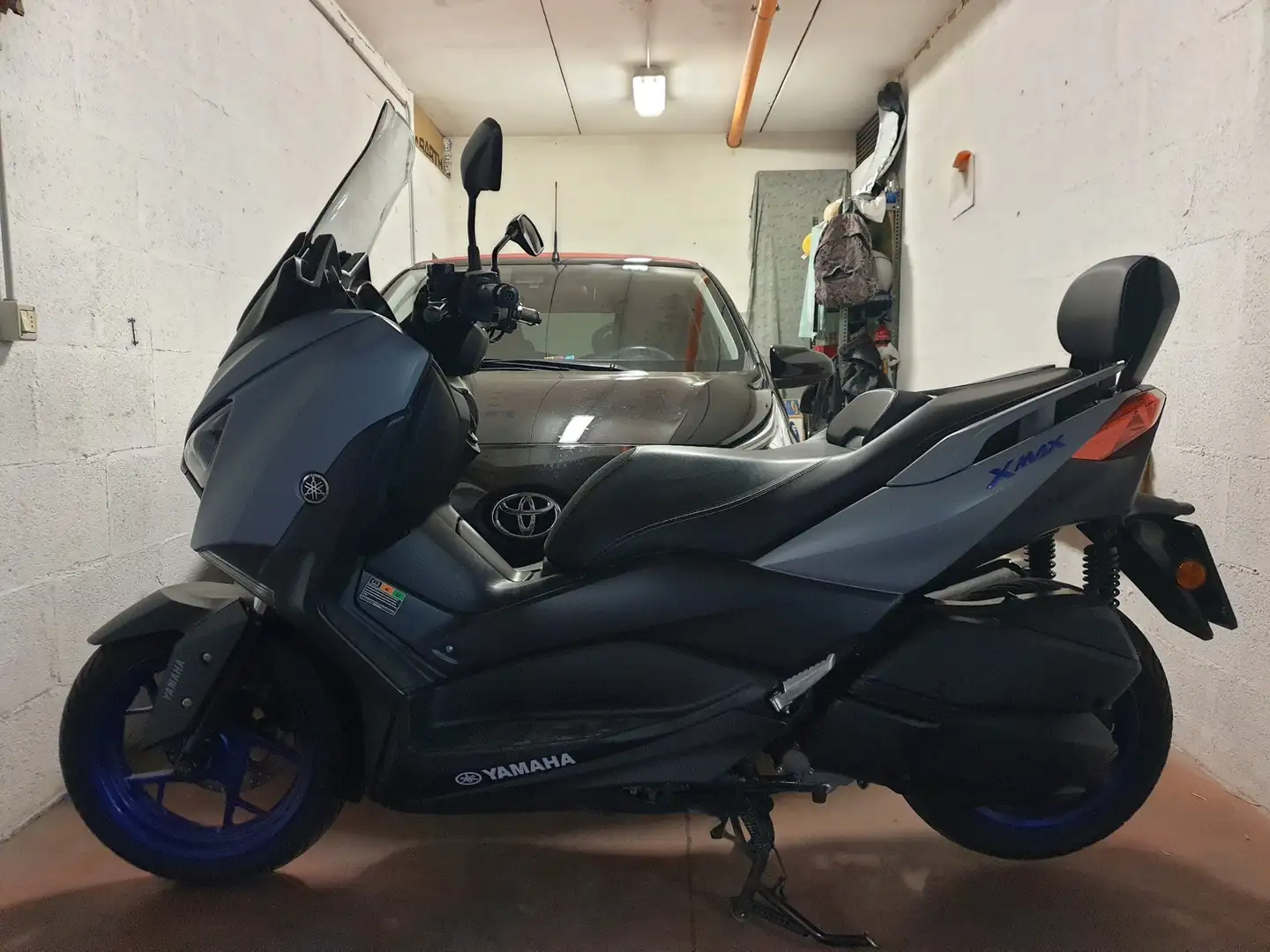 Yamaha X-Max 300 abs Grigio - 1