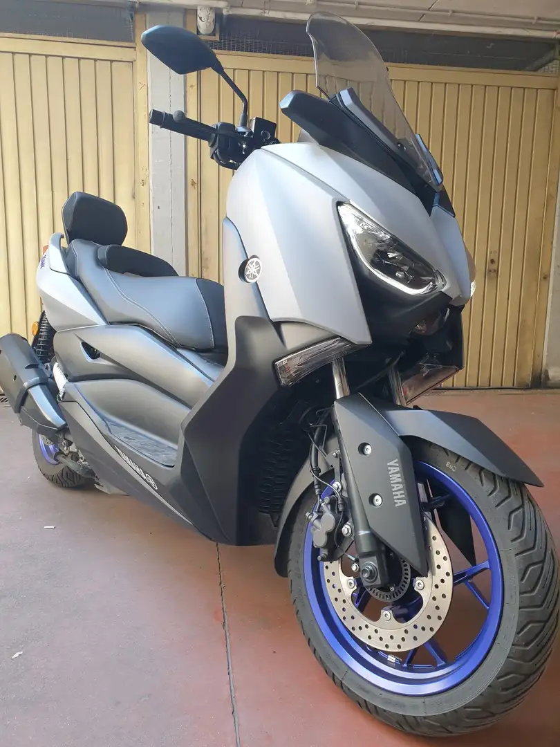 Yamaha X-Max 300 abs Grigio - 2