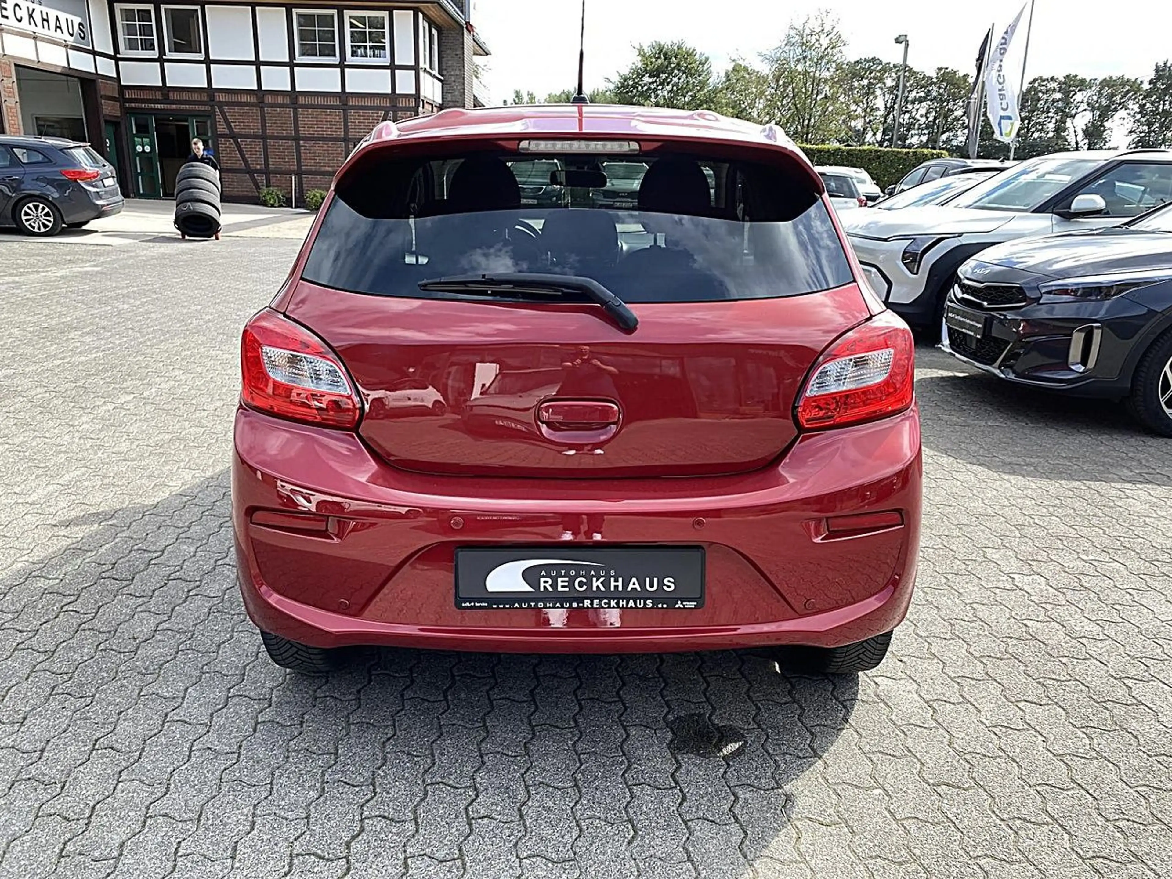 Mitsubishi Space Star Diamant+ 1,2 l CVT AS&G DAB Carplay Klima Navi — photo 4