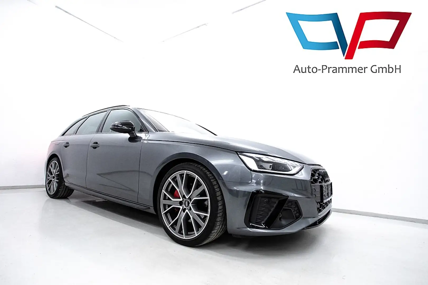 Audi A4 Avant 40 TDI quattro S-tronic | ONE Edition Grau - 1