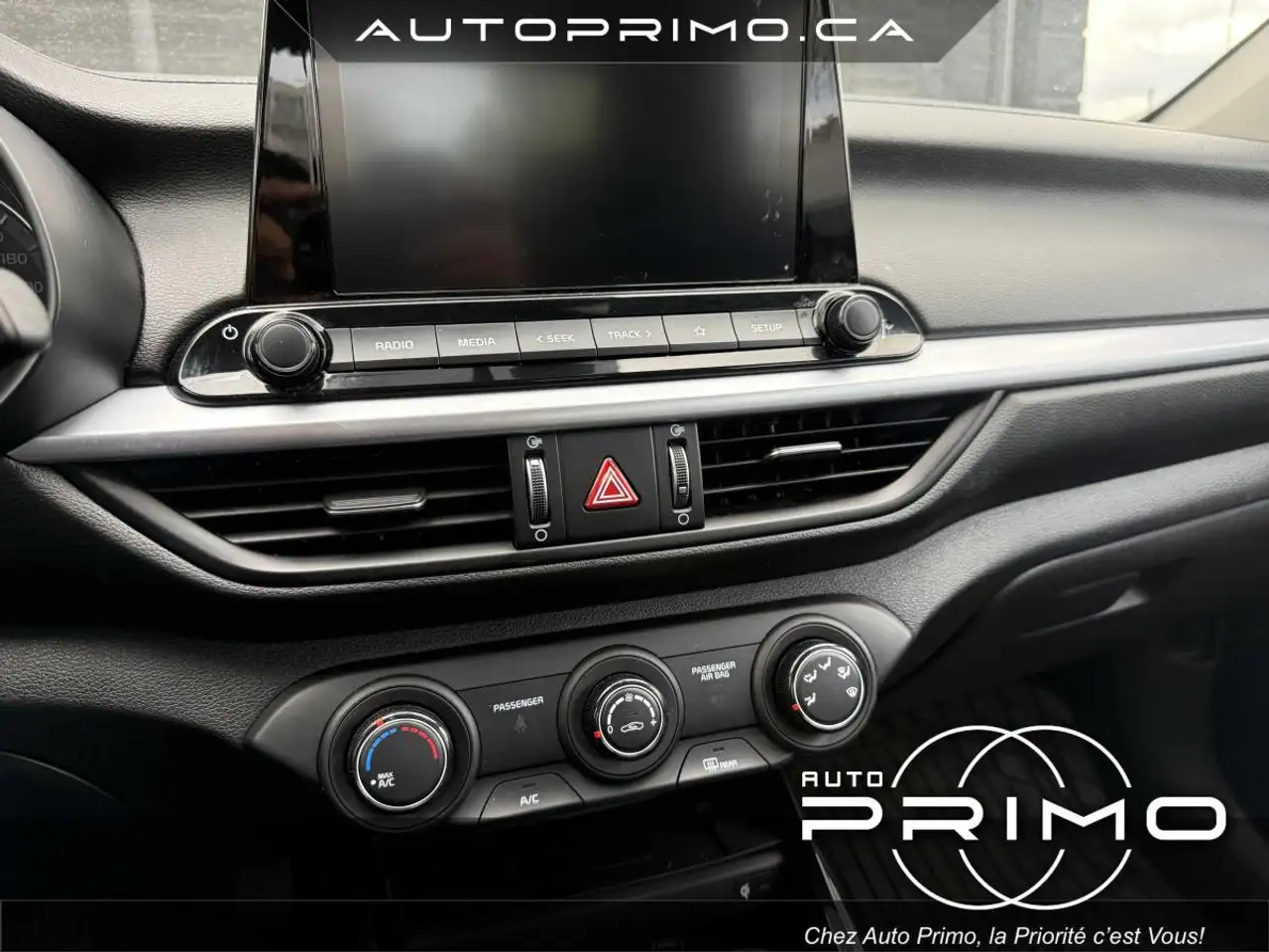 Kia Forte photo Kia Forte
