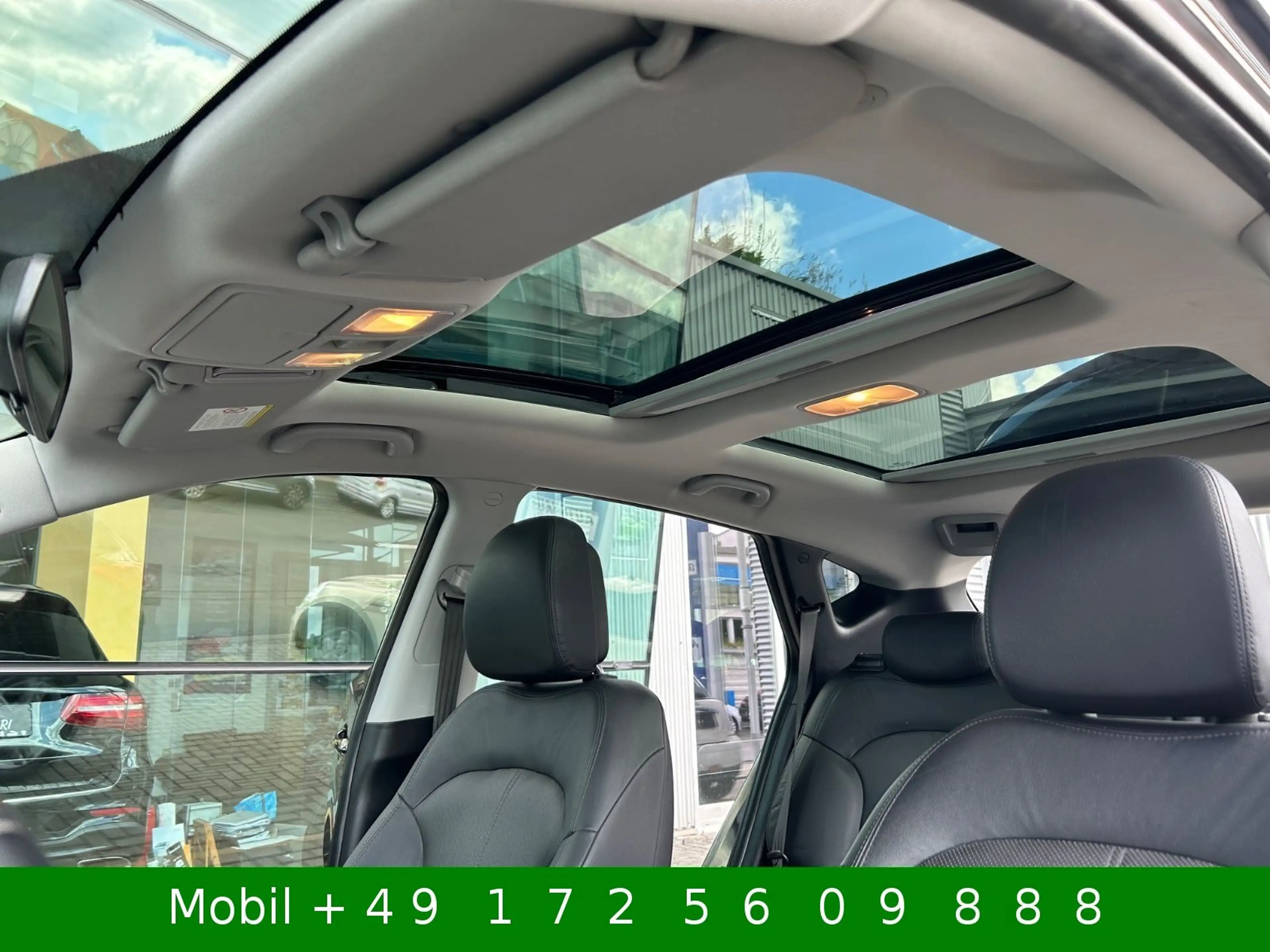Hyundai iX35 Premium 4x4 AWD Leder Navi Kamera Panora TM — photo 2