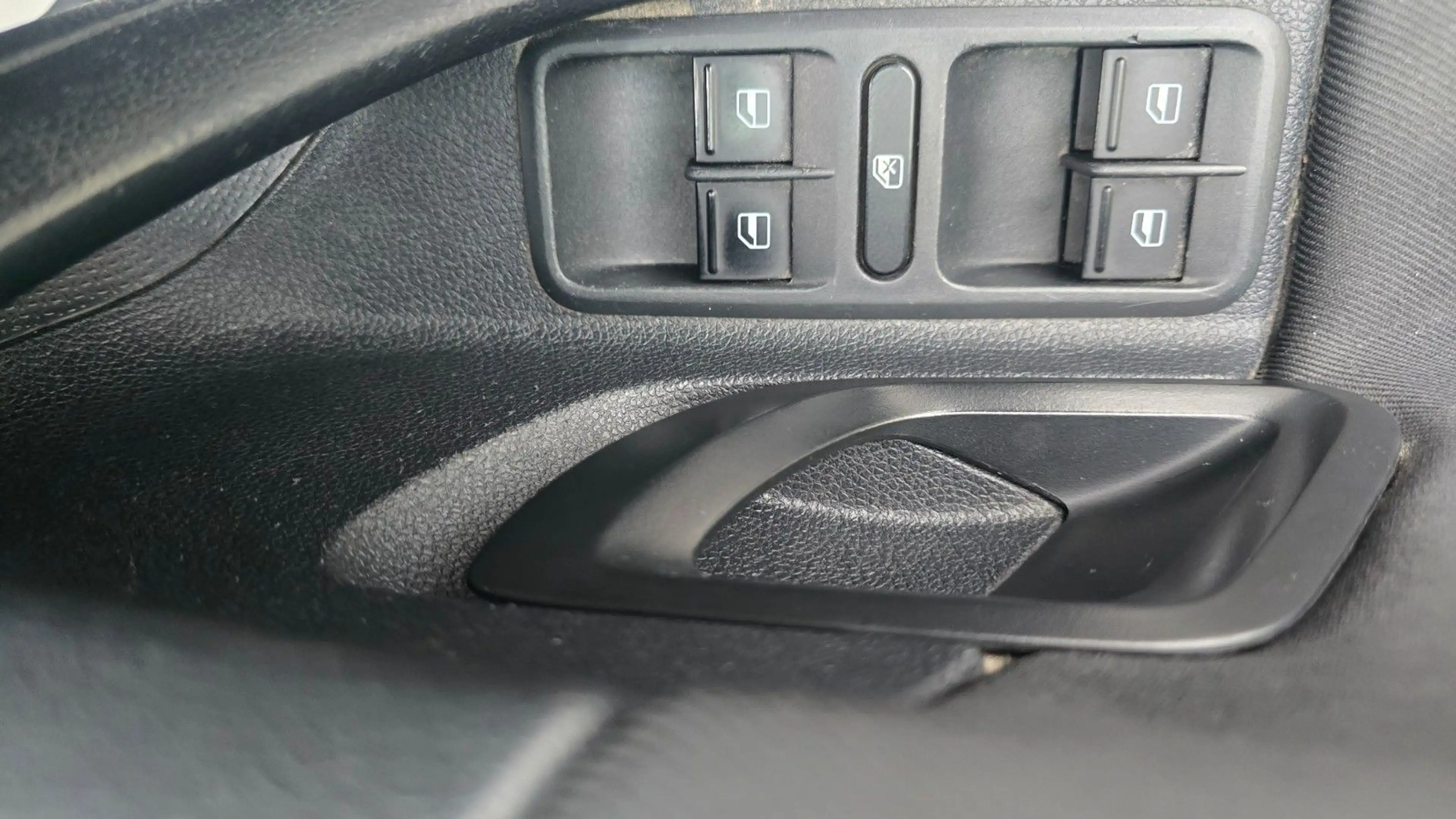 Skoda Roomster Ambition — photo 10