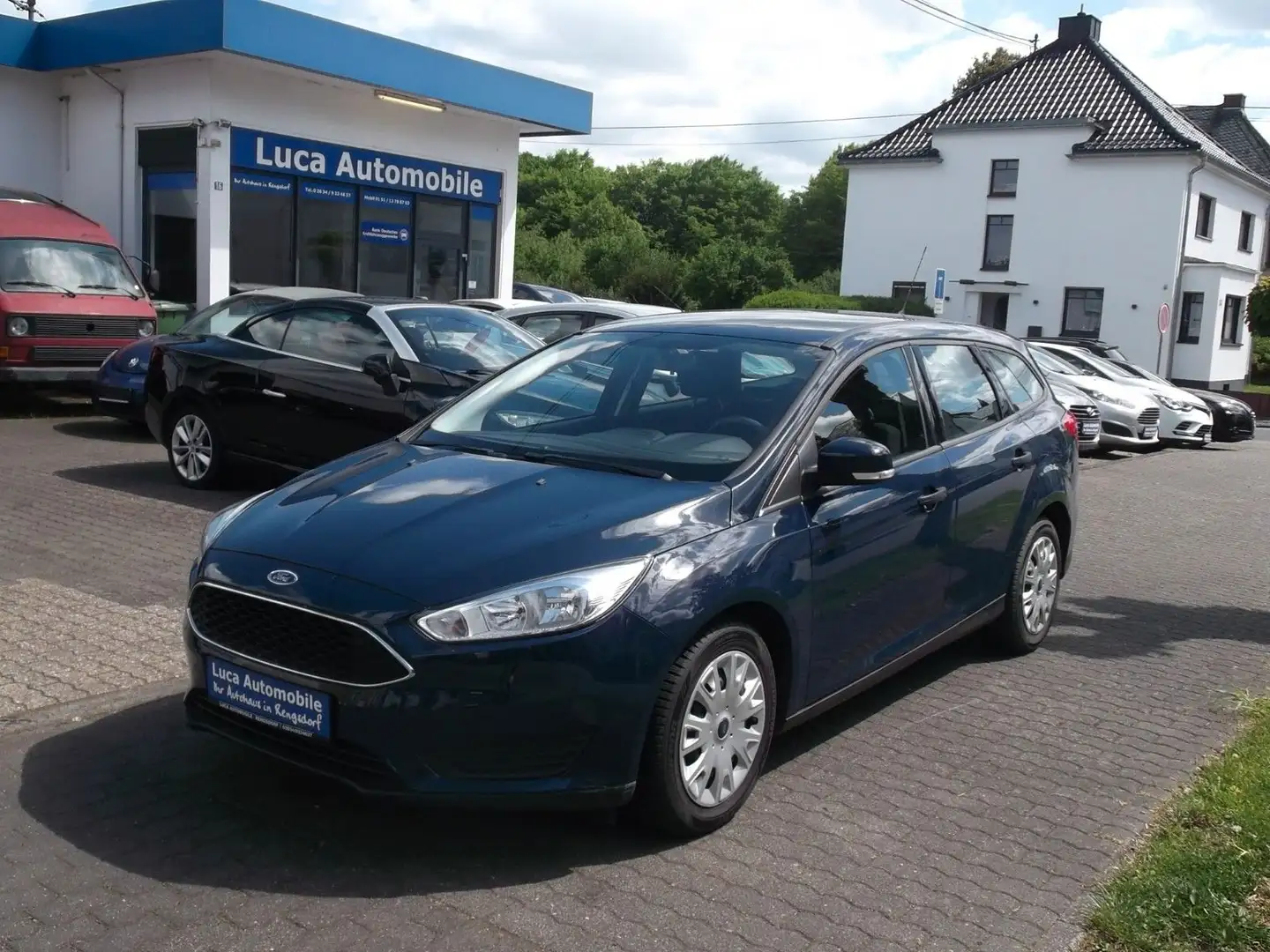 Ford Focus Turnier Ambiente Blau - 2