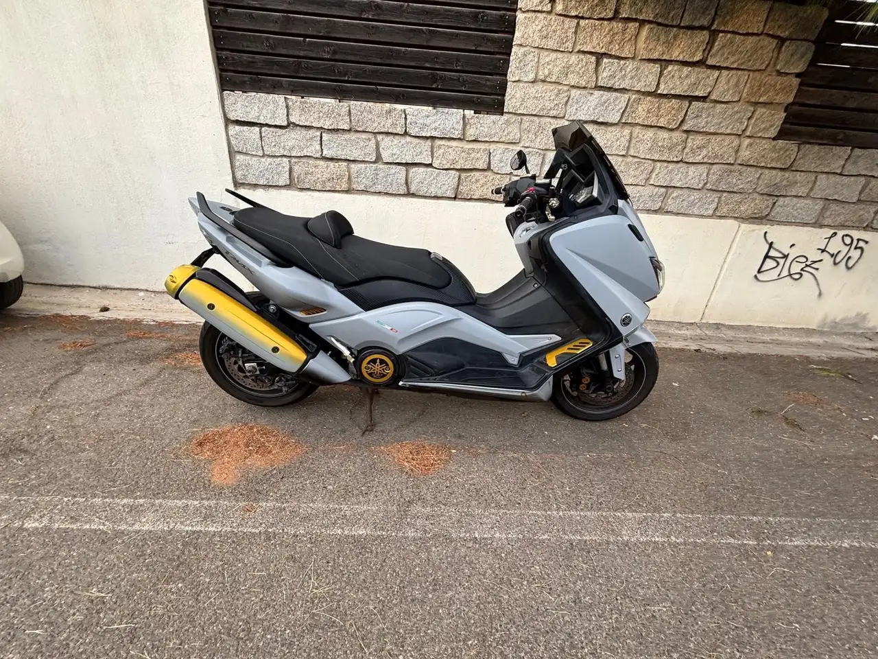 Yamaha Tmax 530