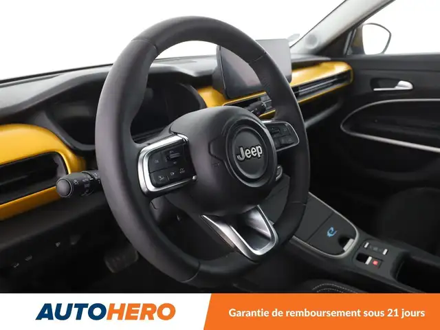 Jeep Avenger view 11