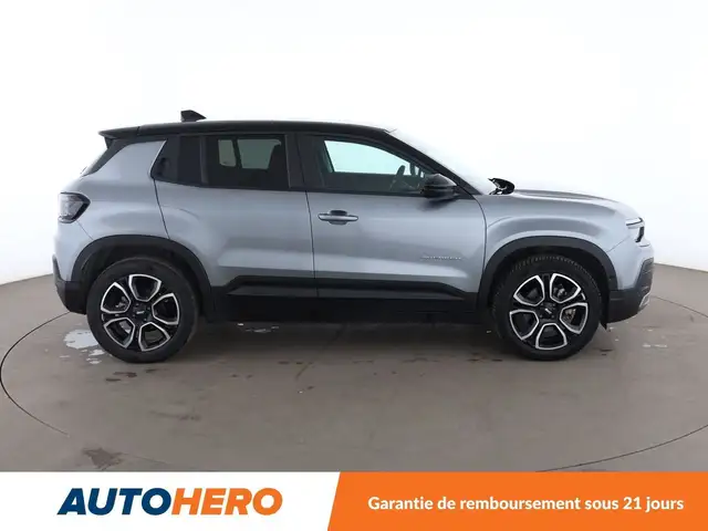 Jeep Avenger view 7