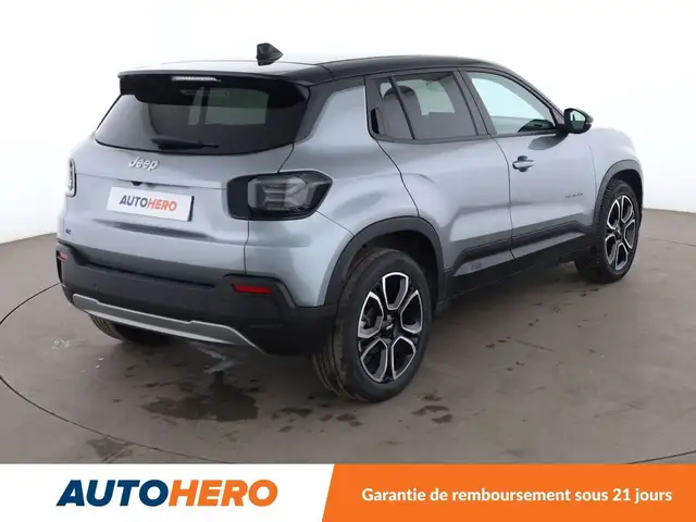 Jeep Avenger view 6