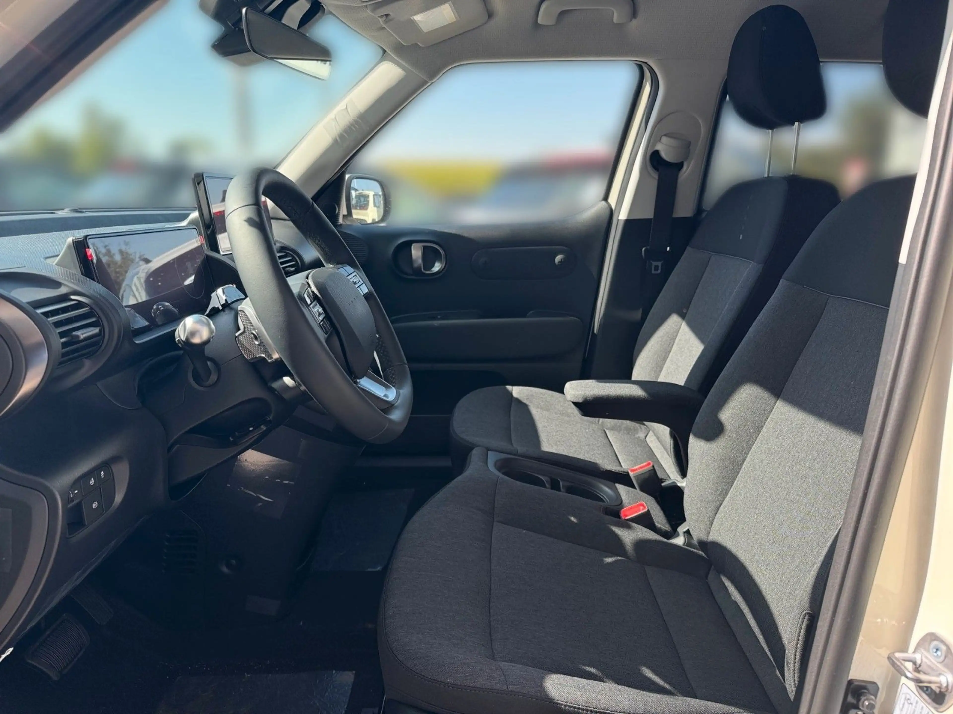 Hyundai Inster Inster Elektro 71 kW FWD Trend Wärmepumpe — photo 7