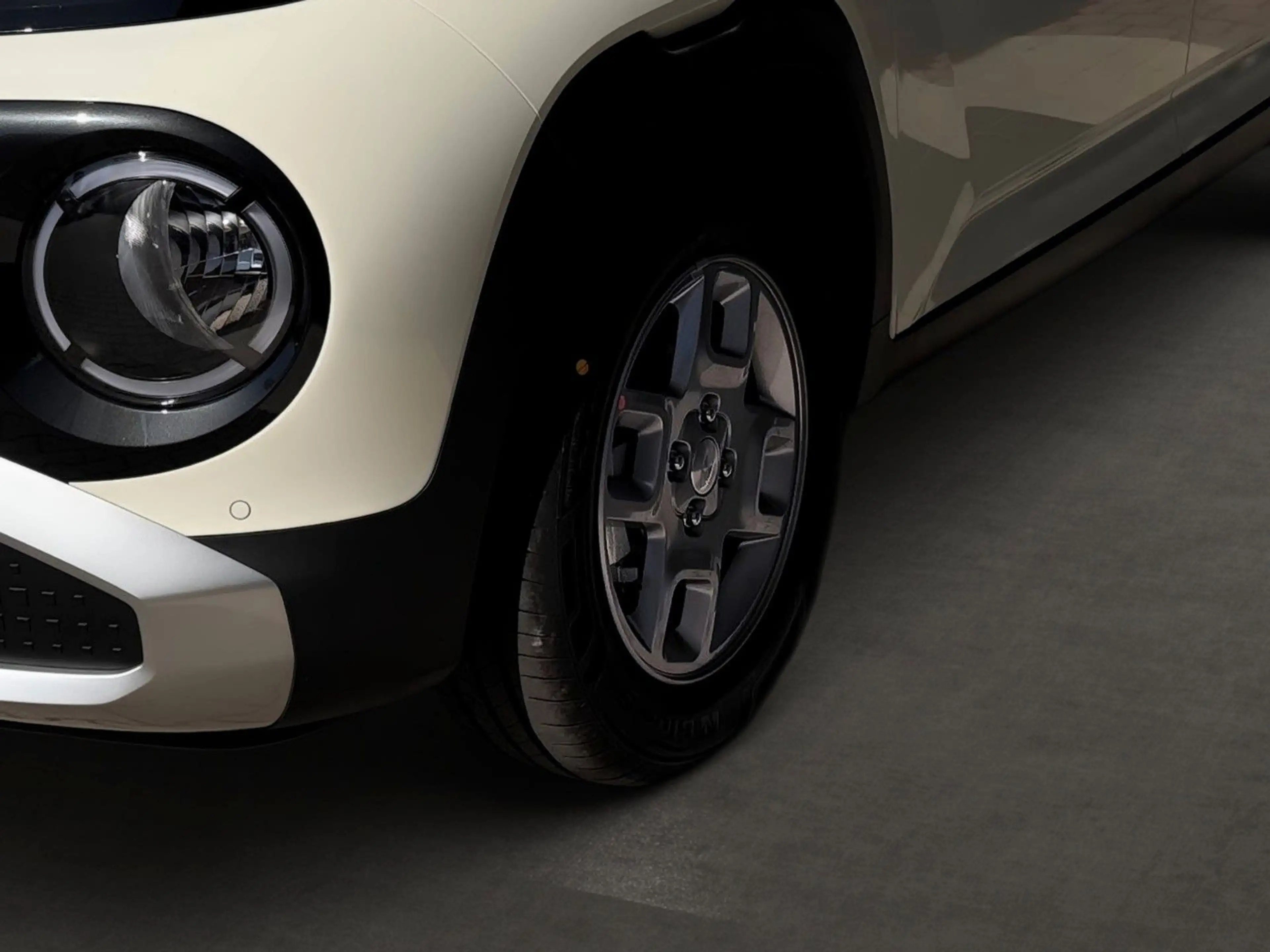 Hyundai Inster Inster Elektro 71 kW FWD Trend Wärmepumpe — photo 6