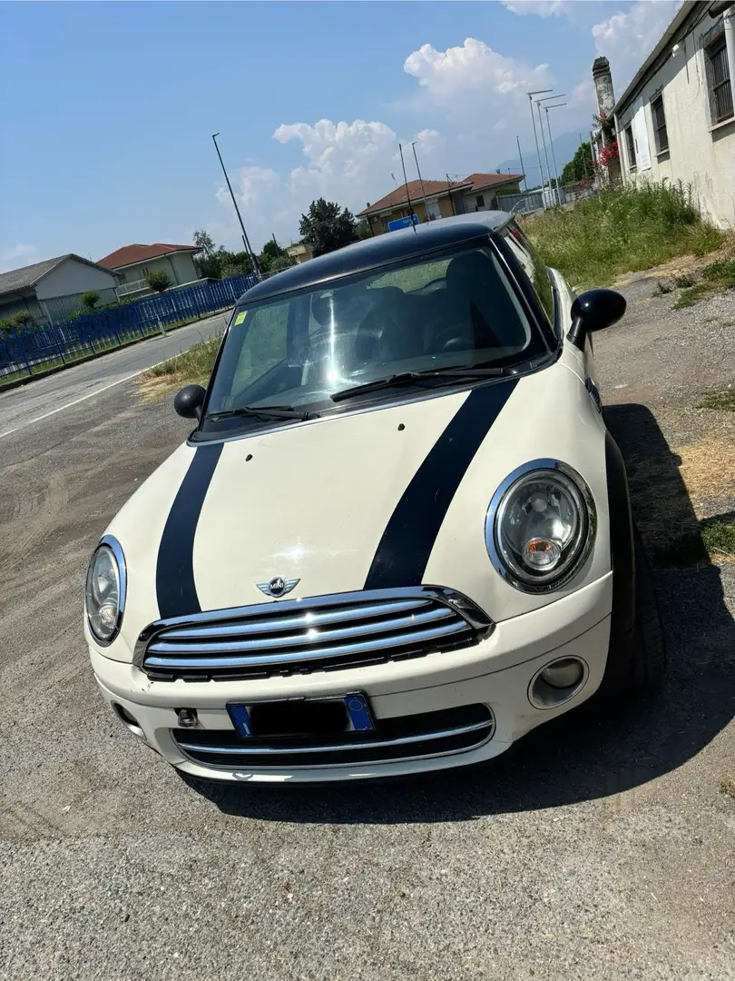 MINI Cooper D Mini 1.6 Cooper D Beige - 2
