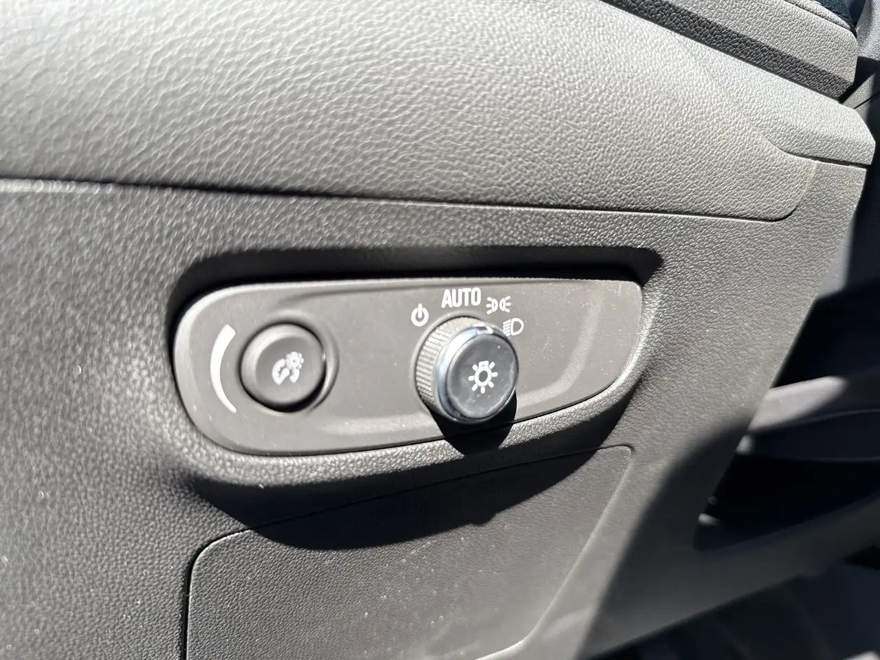 Buick Encore photo Buick Encore