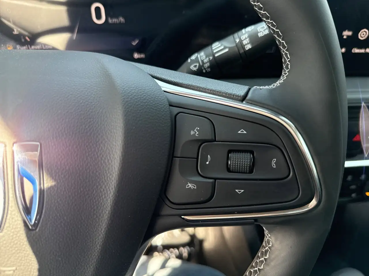 Buick Encore photo Buick Encore