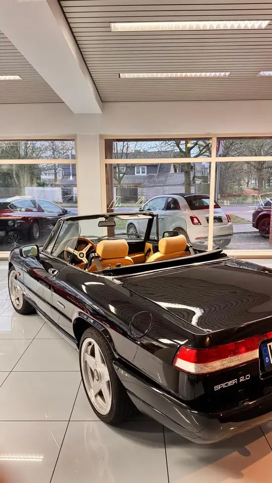 Alfa Romeo Spider 2.0, foto 4