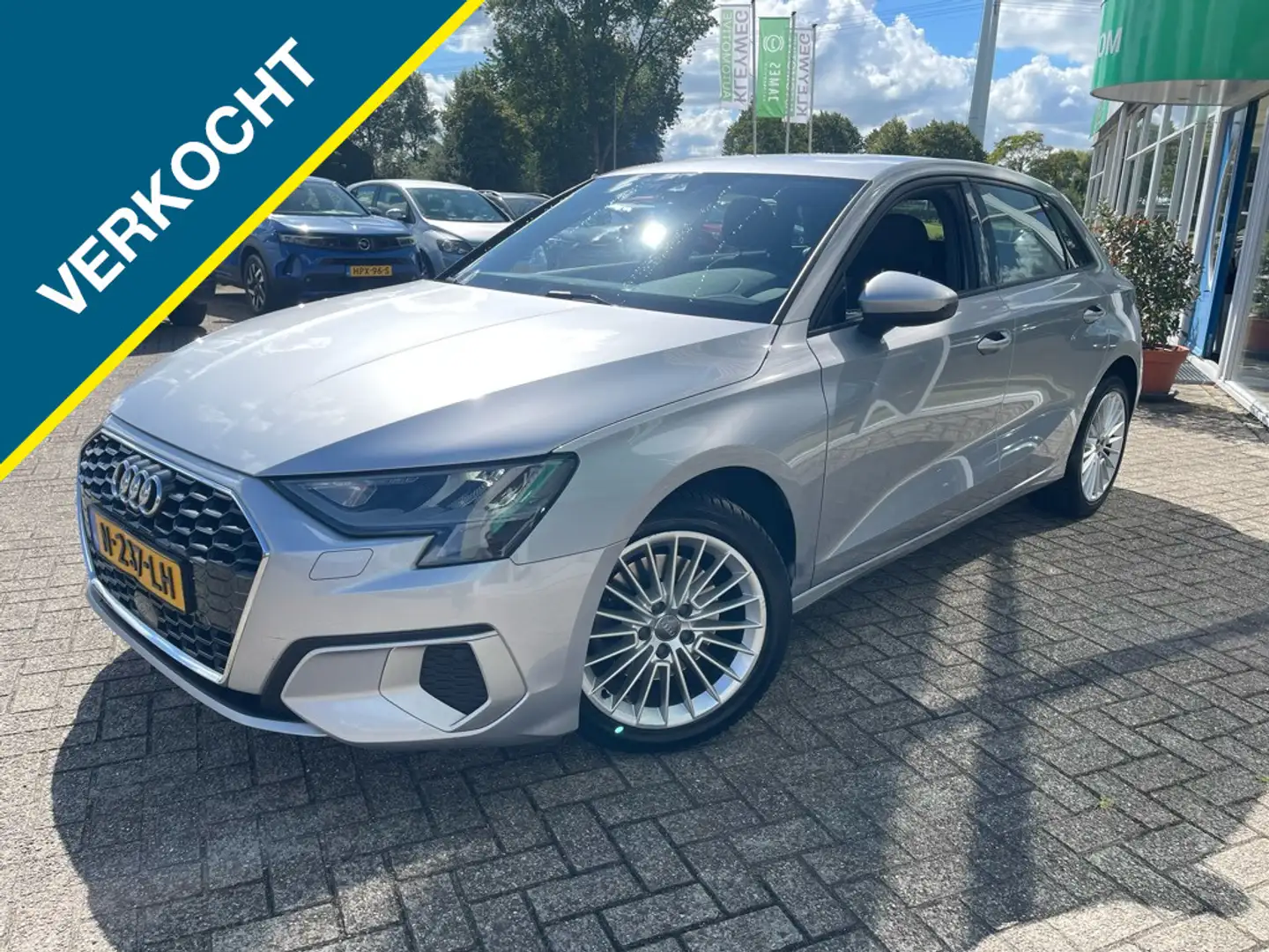 Audi A3 Sportback 30 TFSI NWE model Pro Line Digital dashb Grijs - 1