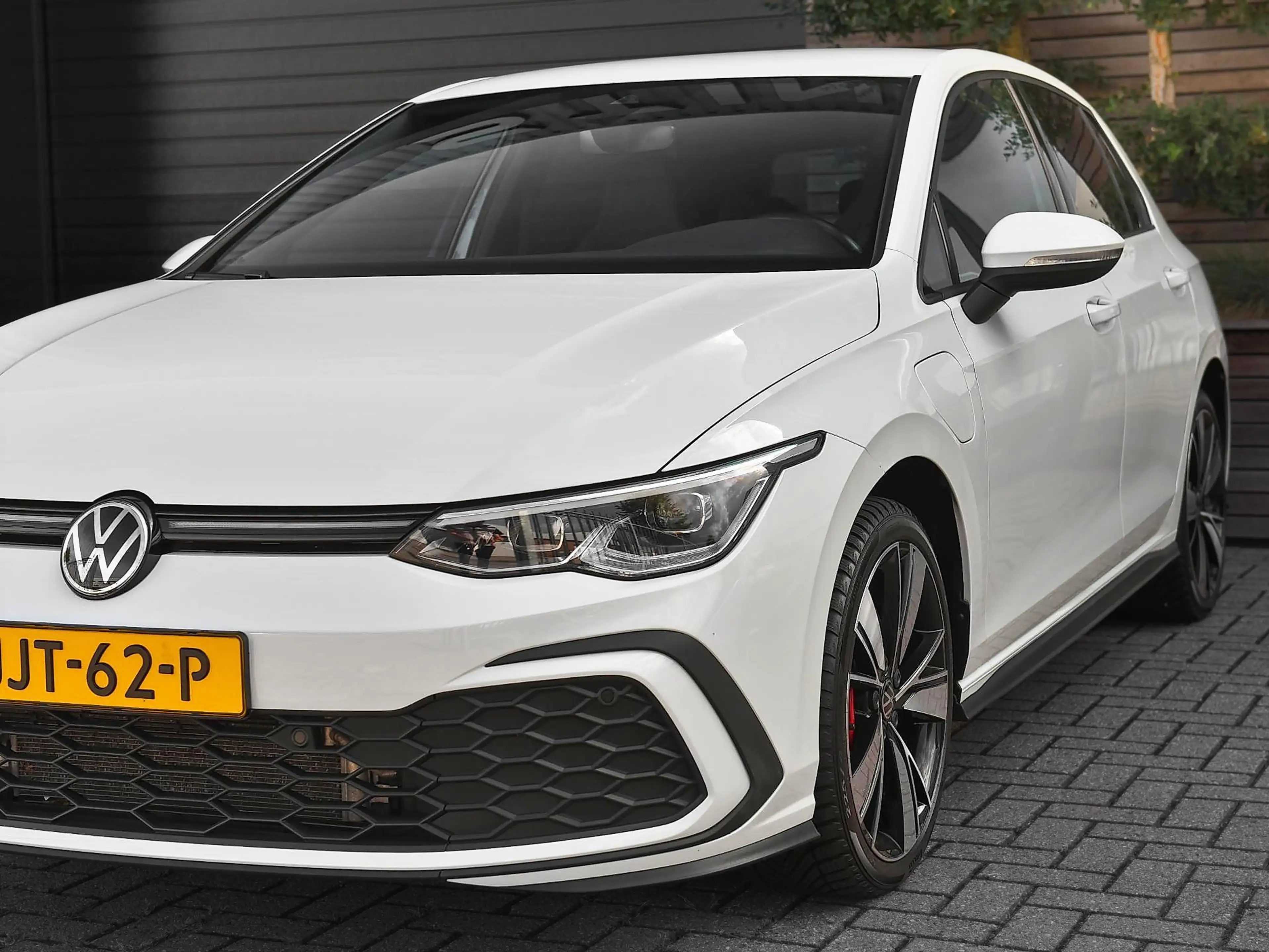 Volkswagen Golf GTE 1.4 eHybrid Navi Carplay ACC Virtual Cockpit — photo 6