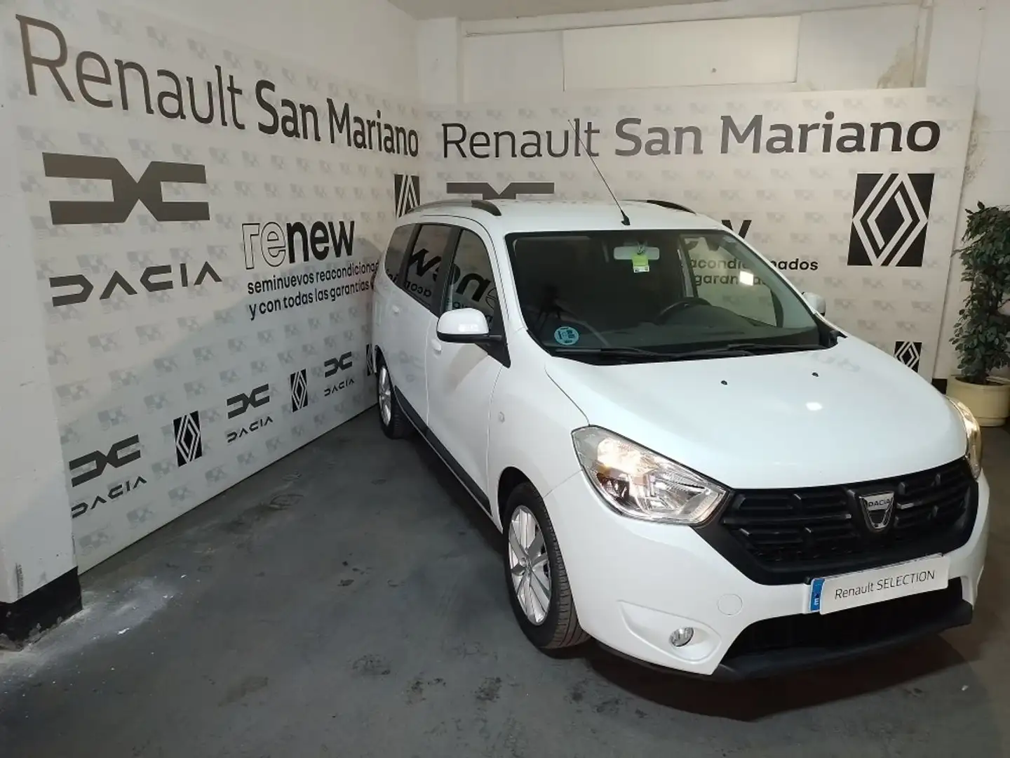 Dacia Lodgy Laureate Blanc - 2