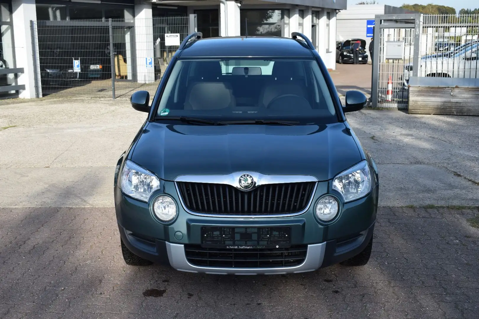 Skoda Yeti Active Plus Edition Behindertengercht Vert - 1