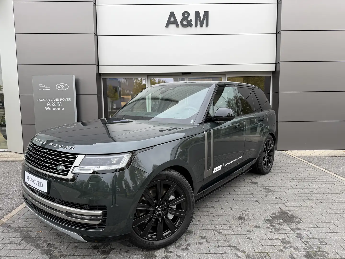 Land Rover Range Rover SWB P550e HSE AWD Auto. 25MY Vert - 1