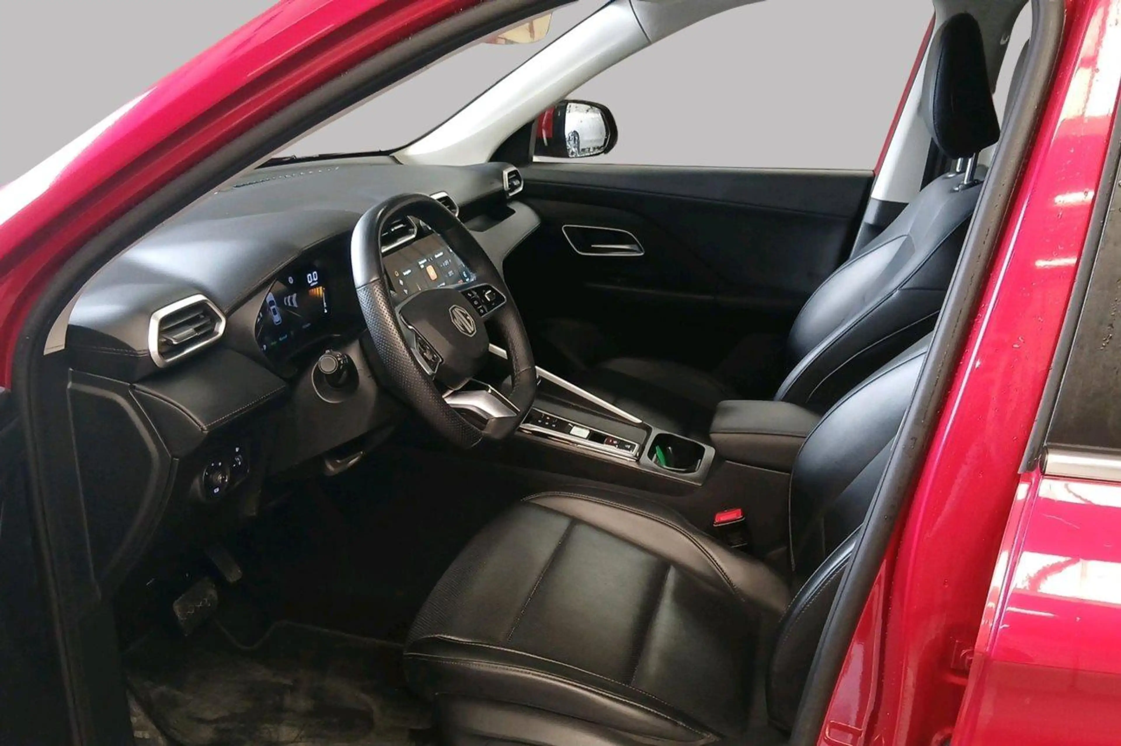 MG ZS HEV LUXURY — photo 10