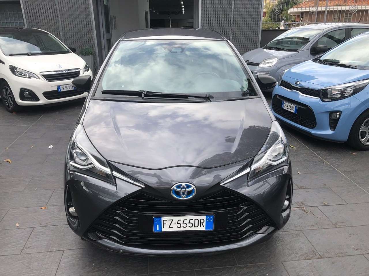 Toyota Yaris 5p 1.5 HYBRID 73 CV PREZZO REALE